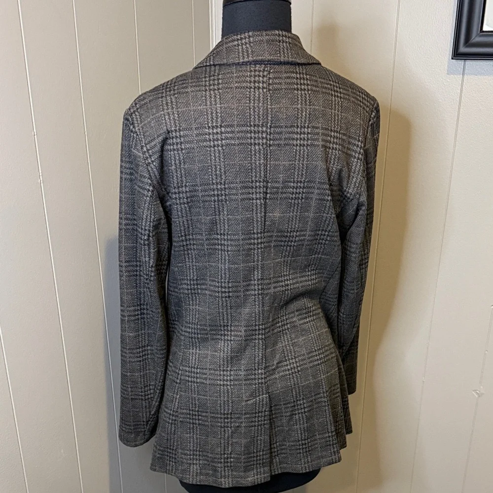 B14 Apt. 9 Women's Petite Large Charcoal and Black Blazer - Picture 4 of 5